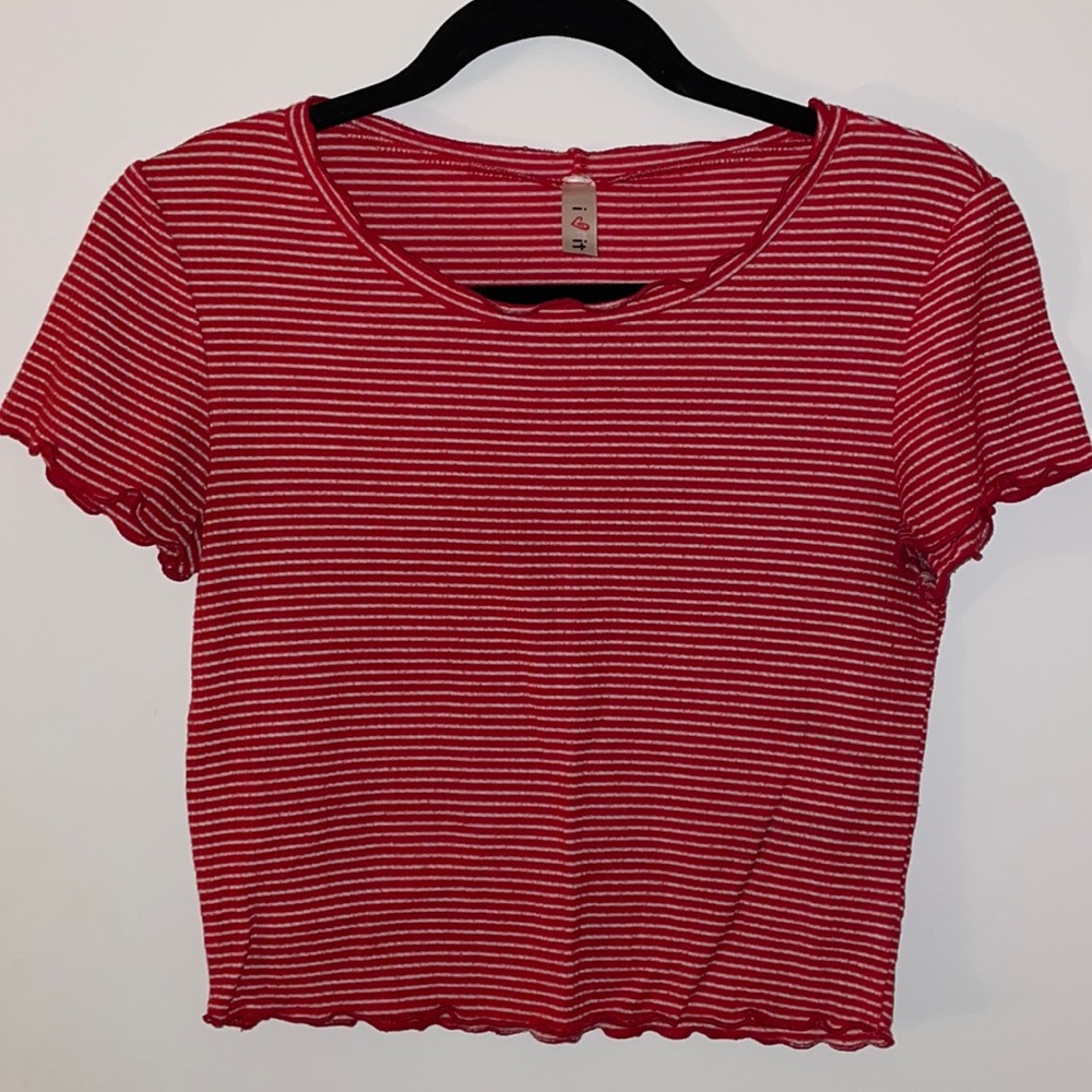 Medium crop top tee from i ❤️ it.